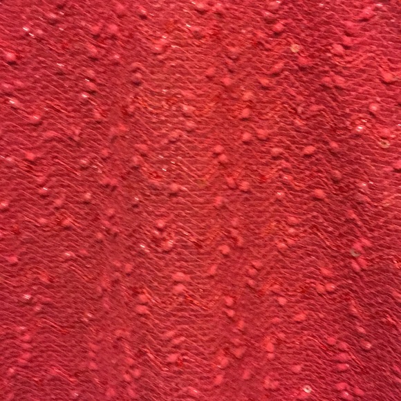 NWT JLO, red textured top. Women’s size small. - Picture 4 of 7